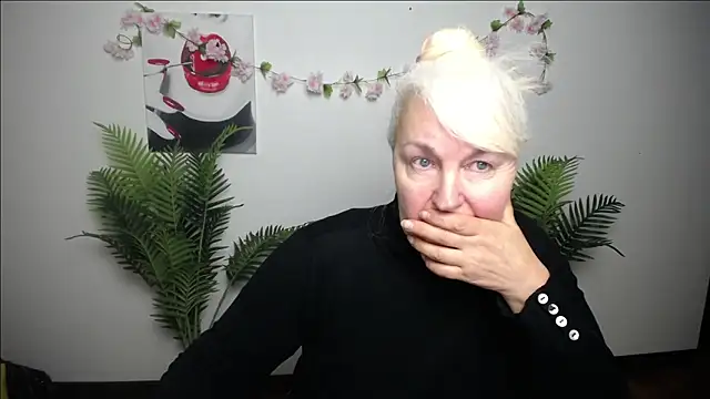 BlondyLeeBest online show from 7, 2, 2026