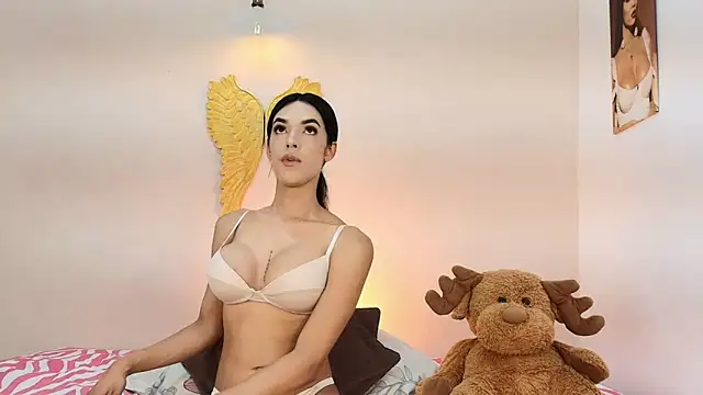 salome Collins 1 online show from 6, 11, 2025