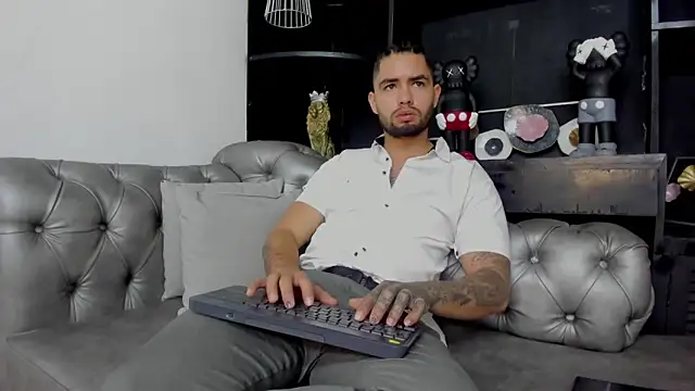 matteosantos online show from 22, 3, 2025