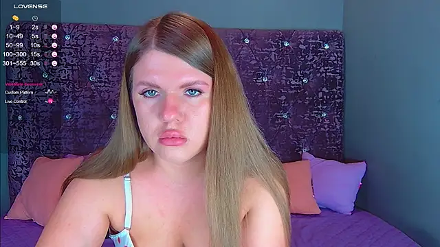 NoraBigAss online show from 3, 2, 2025