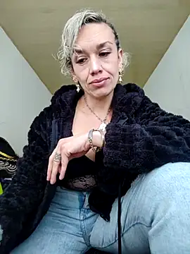 sexymarilyncolombia online show from 13, 3, 2025