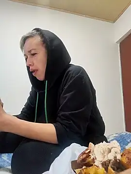 sexymarilyncolombia online show from 15, 3, 2025