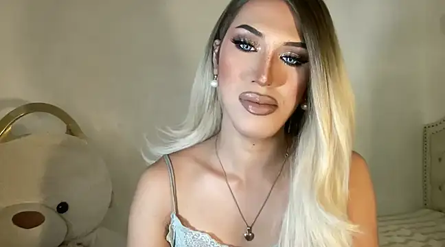 Ts glamxxxx online show from 3, 2, 2025