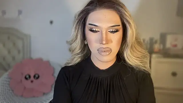 Ts glamxxxx online show from 19, 10, 2025