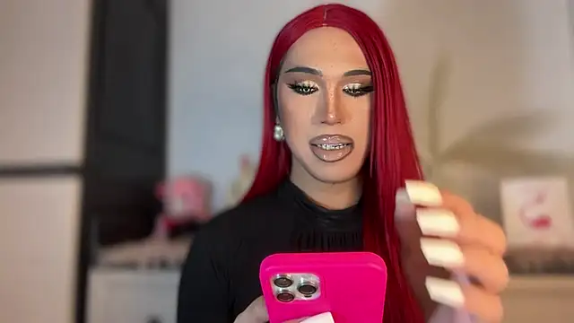 Ts glamxxxx online show from 16, 12, 2025