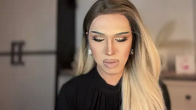 Ts glamxxxx online show from 17, 2, 2026