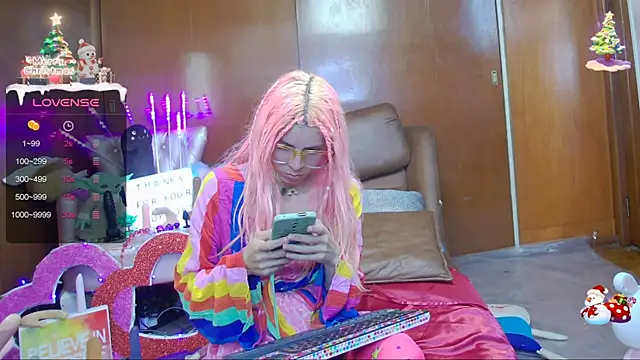 Skinygirl online show from 17, 1, 2025