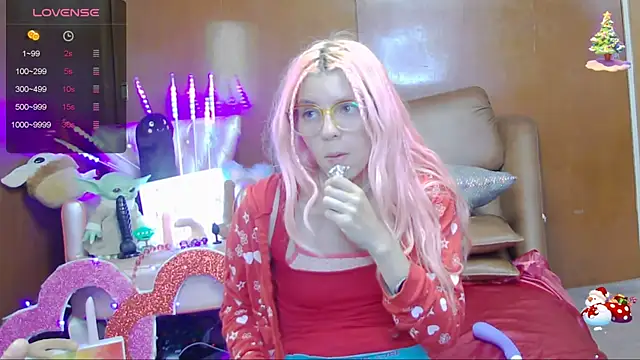 Skinygirl online show from 26, 1, 2025