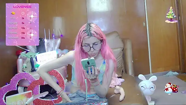 Skinygirl online show from 10, 9, 2025