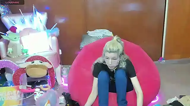 Skinygirl online show from 2, 6, 2026