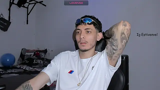 steve latin online show from 23, 10, 2025