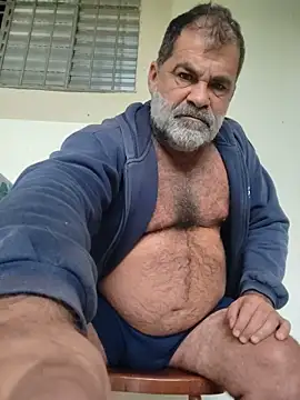 Snapshot of Peludo173317 chatting on 4, 6, 2026 Peludo173317 online show from 4, 6, 2026