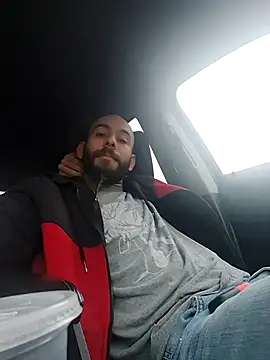 Snapshot of JohnnyFaster chatting on 15, 11, 2025 JohnnyFaster online show from 15, 11, 2025