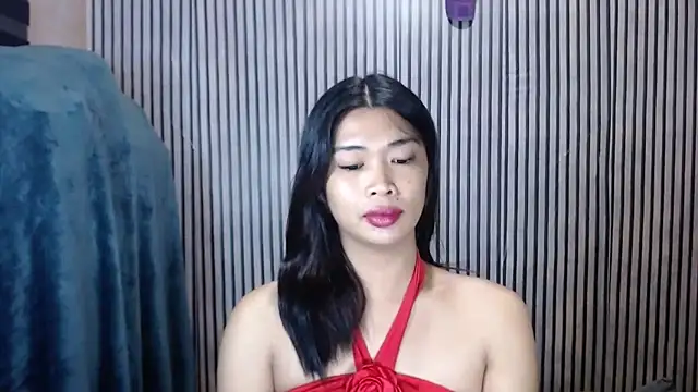 Maria-Moore online show from 12, 10, 2025