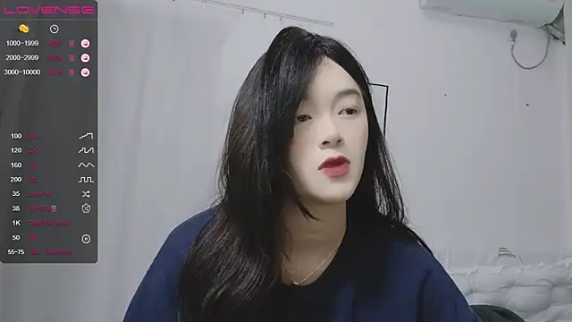 QiuPeiPeimmm online show from 18, 2, 2025