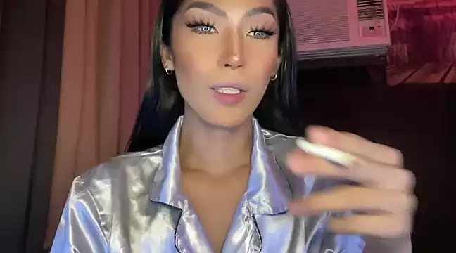 Bella Gordon online show from 24, 12, 2024