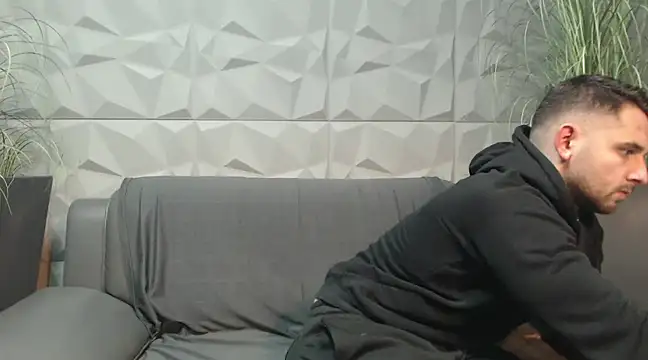 Antoniodiamond online show from 13, 12, 2024