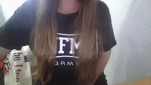 Snapshot of Sexymiss26 chatting on 15, 12, 2024 Sexymiss26 online show from 15, 12, 2024