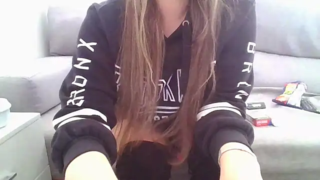 Snapshot of Sexymiss26 chatting on 7, 1, 2025 Sexymiss26 online show from 7, 1, 2025