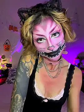 Cinamoonn online show from 24, 10, 2025