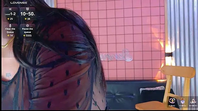 Snapshot of mensia_hernandz chatting on 8, 10, 2025 mensia hernandz online show from 8, 10, 2025