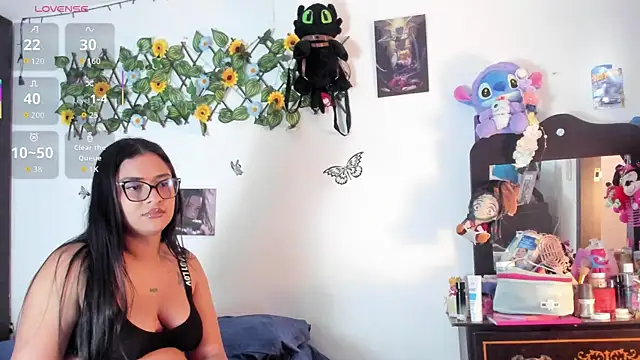 mensia hernandz online show from 26, 6, 2026