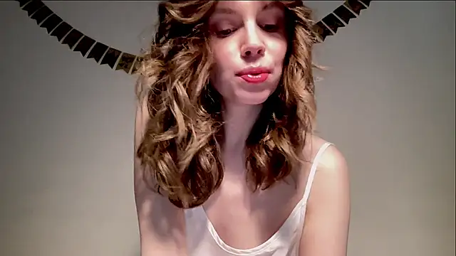 Nikki Mimimi online show from 9, 1, 2025