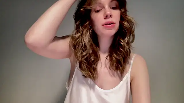 Nikki Mimimi online show from 6, 3, 2025