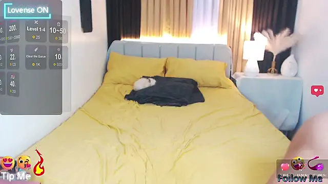 Ella Fantasiax online show from 5, 3, 2025