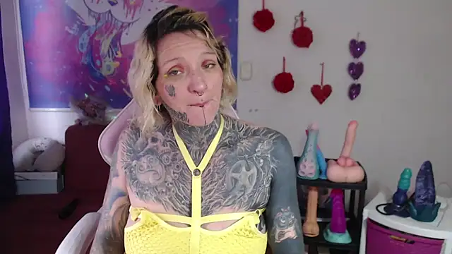 SLOPPYTITSS online show from 23, 2, 2025