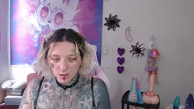 SLOPPYTITSS online show from 2, 3, 2025