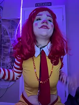 Cutiepiespanks online show from 1, 11, 2025