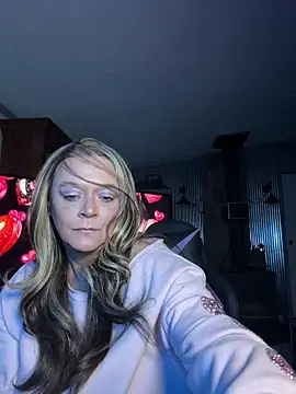 cowgirlc online show from 14, 2, 2026