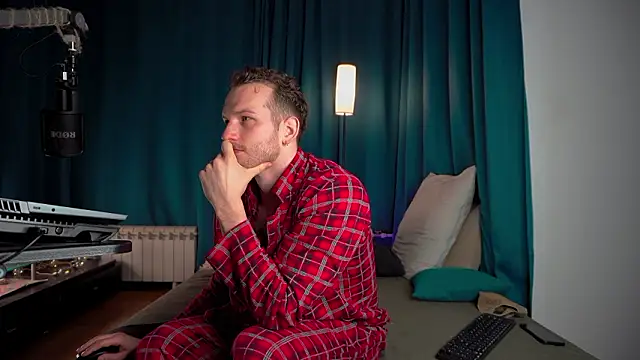 VIktorSecret online show from 18, 2, 2026