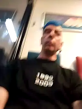 Snapshot of seelengleich chatting on 18, 12, 2024 seelengleich online show from 18, 12, 2024