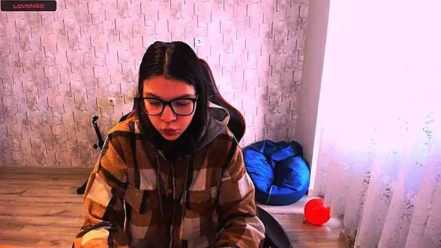 MollyLollipop online show from 21, 2, 2025