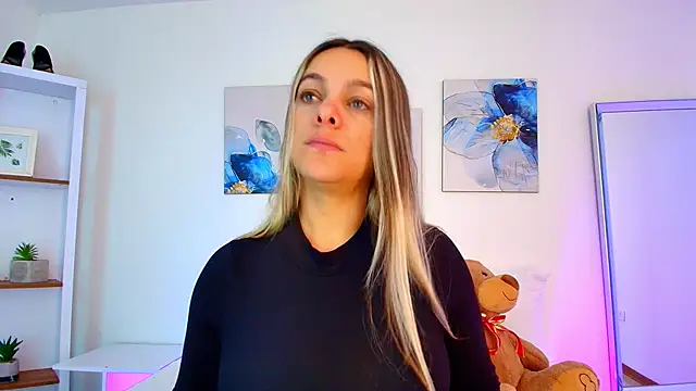 Isabella Harley online show from 8, 4, 2026