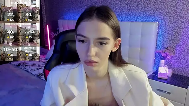 SophieCatty online show from 3, 3, 2025