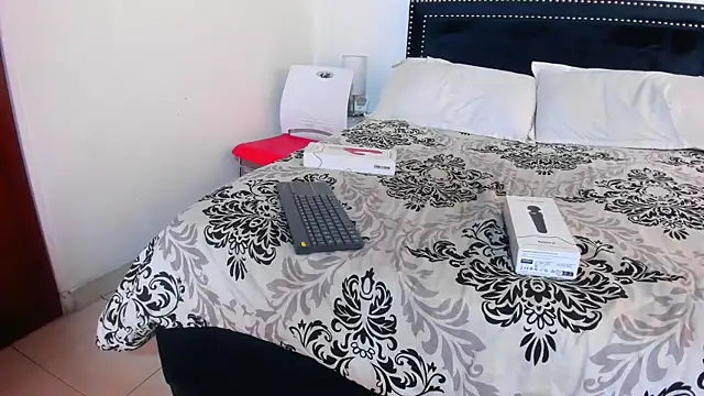 ZulyMichels online show from 17, 3, 2025