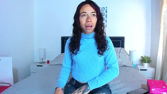 ZulyMichels online show from 25, 9, 2025