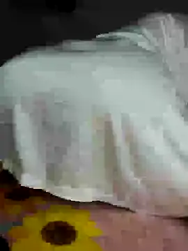 Sex Senfoura Arab online show from 9, 3, 2025