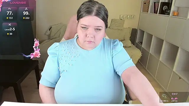 PlumPie online show from 22, 4, 2026