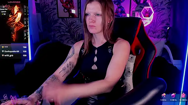 Devi Evi online show from 20, 1, 2025