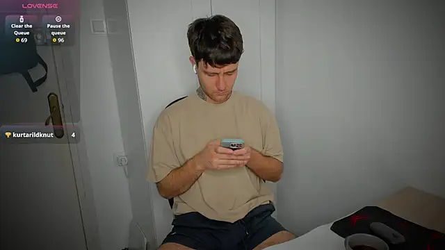 HonestAndrew online show from 12, 4, 2026