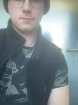 Maxmusterman20023 online show from 19, 2, 2025