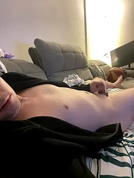 Maxmusterman20023 online show from 21, 9, 2025