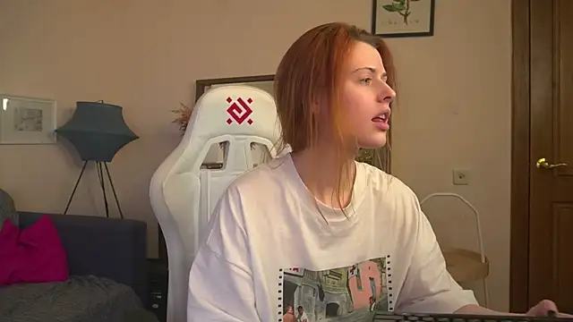 doll lesli online show from 11, 2, 2025