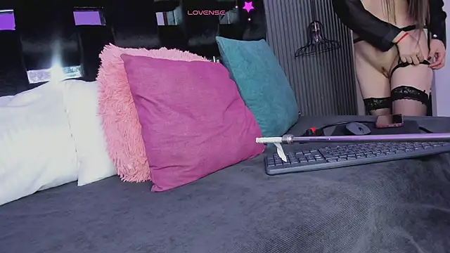 levana1 online show from 21, 11, 2025