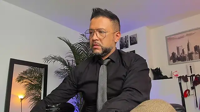 MrFrank tattoo online show from 27, 1, 2025