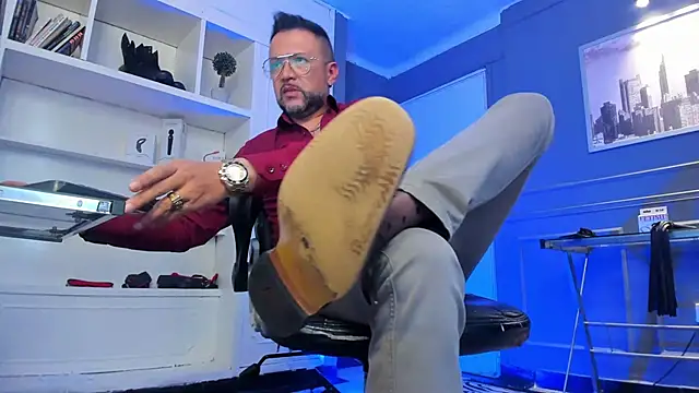 MrFrank tattoo online show from 22, 3, 2025